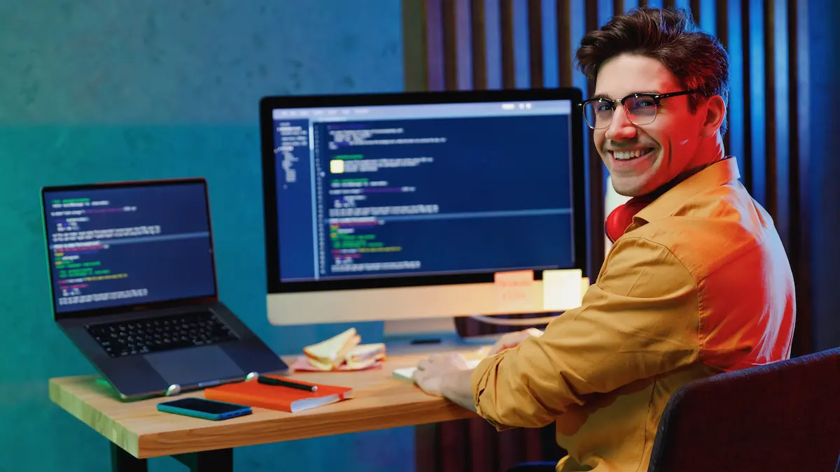 Blockchain developer (1)