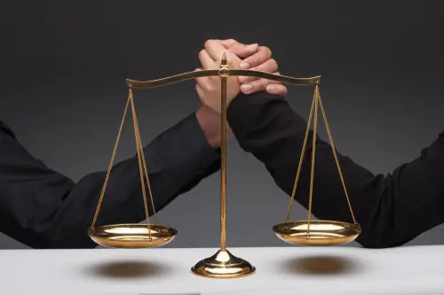 Choosing Between Staff Augmentation and Consulting